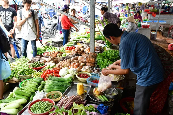 December Vietnami Szocialista Köztársaság Augusztus 2018 Festői Napi Piacon — Stock Fotó