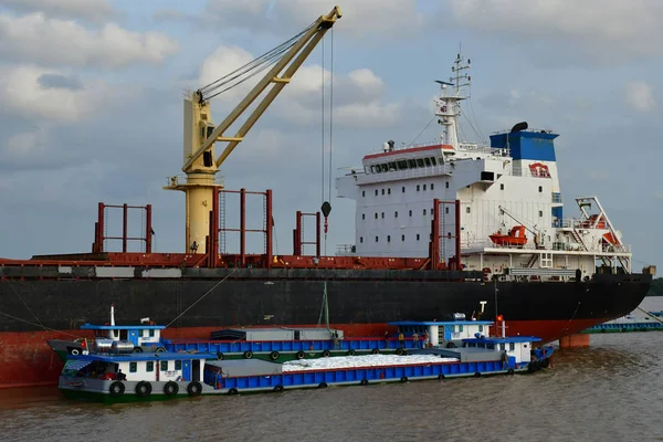 Chi Minh City Saigón República Socialista Vietnam Agosto 2018 Barco — Foto de Stock