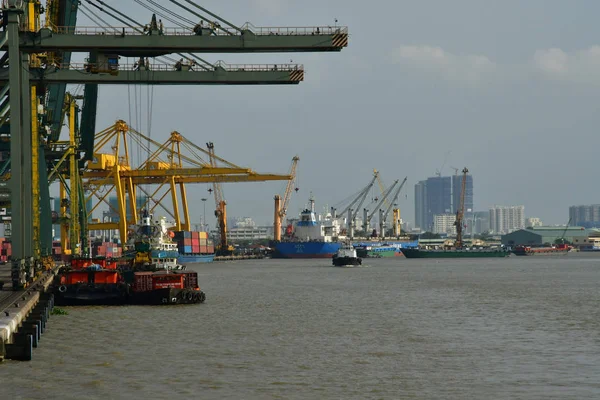 Chi Minh City Saigón República Socialista Vietnam Agosto 2018 Barco —  Fotos de Stock