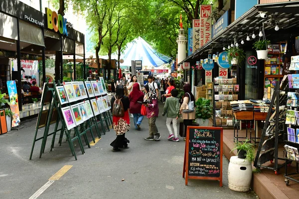 Chi Minh City Saigon Socialistiska Republiken Vietnam Augusti 2018 Bok — Stockfoto