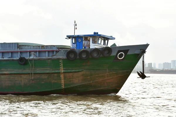 ベトナム ホーチミン サイゴン 社会主義共和国 2018 サイゴン川のボート — ストック写真