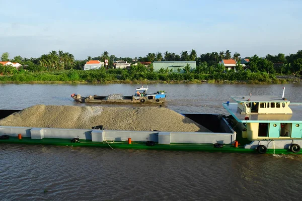 越南社会主义共和国 2018年8月17日 西贡附近风景如画的潮高运河法国挖掘 — 图库照片