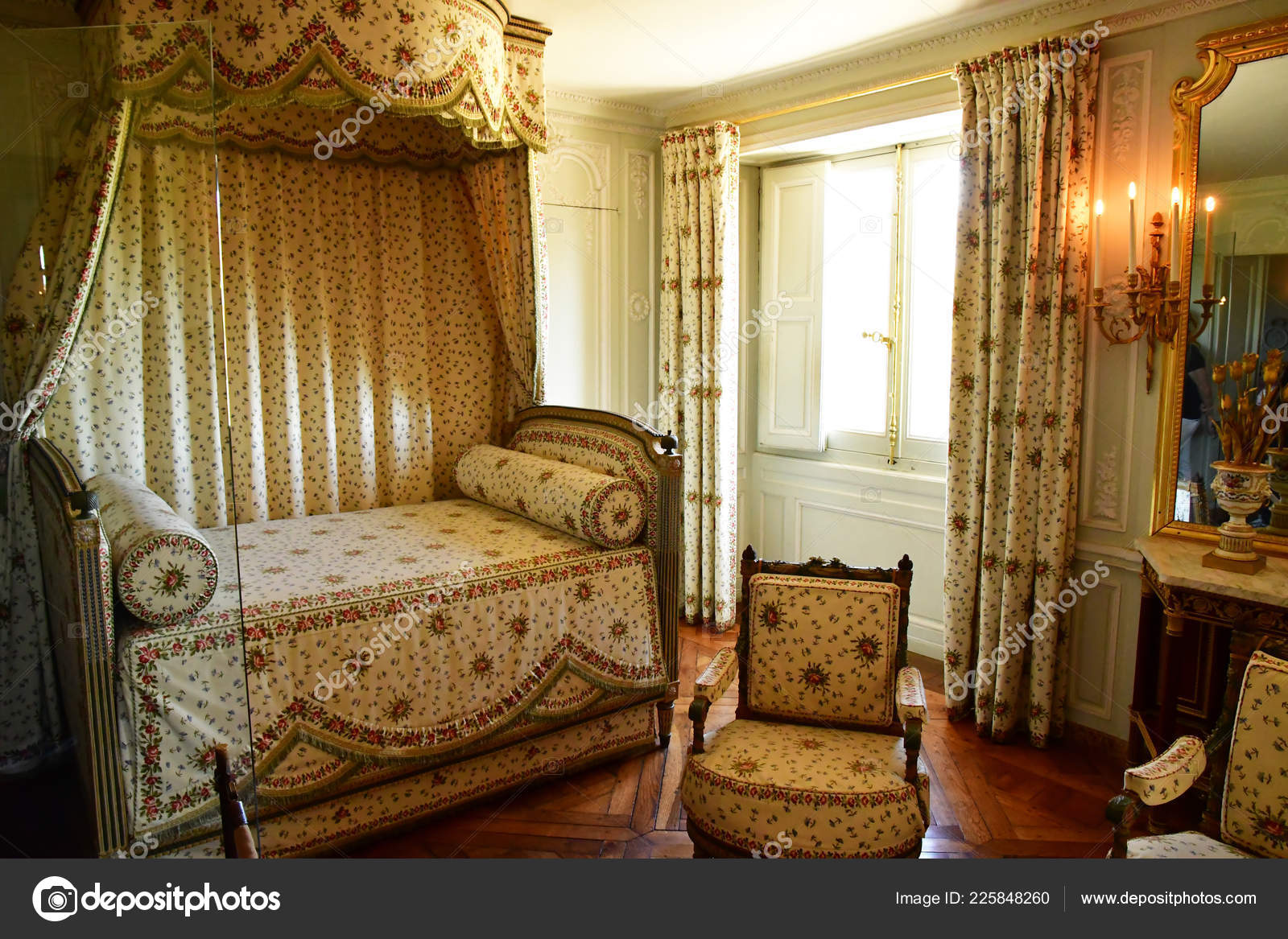 Versailles France October 2018 Bedroom Petit Trianon Marie
