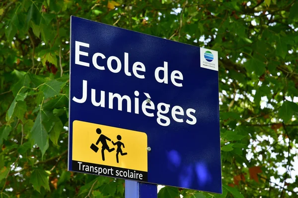 Jumieges Fransa Eylül 2018 Bir Okul Ulaşım Işaret — Stok fotoğraf