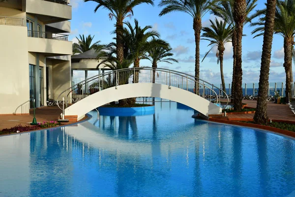 Funchal Madeira Portekiz Şubat 2018 Havuzlu Otel — Stok fotoğraf