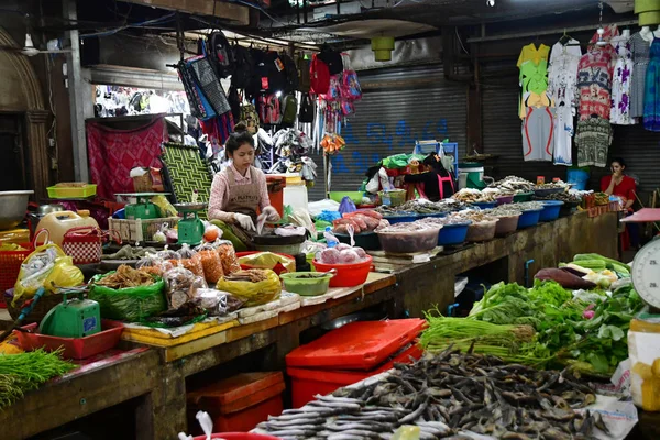Siem Reap Reino Camboya Agosto 2018 Comida Pintoresco Mercado — Foto de Stock