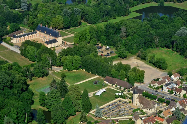 Les Mesnuls França Julho 2017 Fotografia Aérea Castelo Histórico — Fotografia de Stock