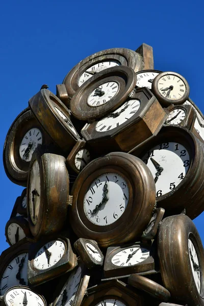 París Francia Septiembre 2018 Escultura Del Reloj Frente Estación Saint —  Fotos de Stock