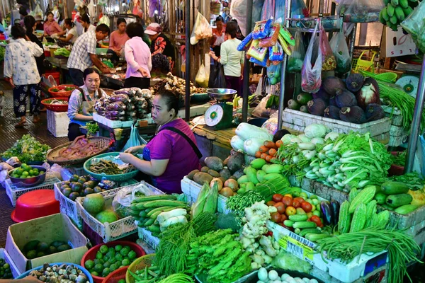 Пномпень Королівство Камбоджі Серпень 2018 Критий Ринок Побудованих Французькою Мовою — стокове фото