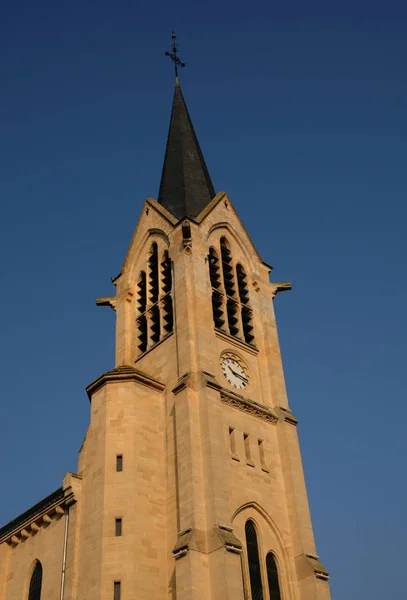 Les Mureaux Frankrijk Juli 2017 Kerk Saint Pierre Saint Paul — Stockfoto