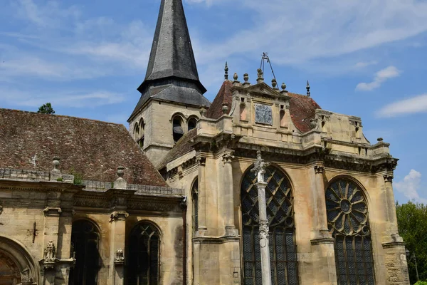 Magny Vexin Franța Iulie 2017 Biserica Renascentistă Pitorească Notre Dame — Fotografie, imagine de stoc