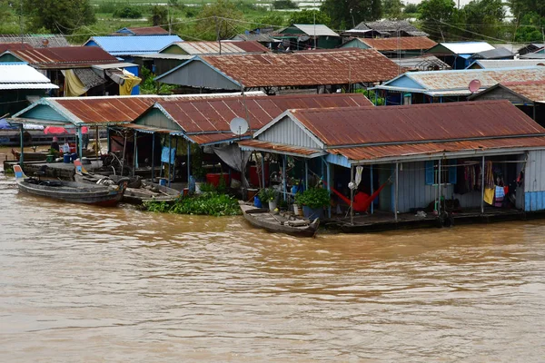 Kampong Chhnang Reino Camboya Agosto 2018 Pintoresco Pueblo Flotante Cerca — Foto de Stock