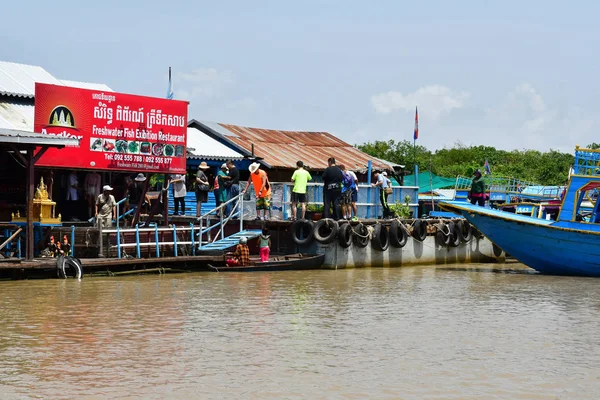 Siem Reap Reino Camboya Agosto 2018 Vista Río Desde Crucero — Foto de Stock