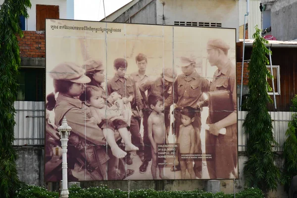 柬埔寨王国 2018年8月20日 安全监狱 Tuol Sleng 种族灭绝博物馆 受害者摄影 — 图库照片