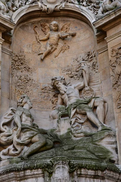 Rouen France Septembre 2018 Vieille Fontaine Dans Rue Gros Horloge — Photo