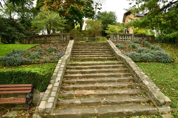 Villennes Sur Seine Francia Octubre 2017 Parque Fauvel Frente Ayuntamiento Imágenes De Stock Sin Royalties Gratis