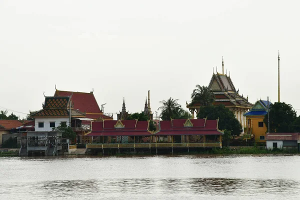 Phnom Penh Kambodžské Království Srpen 2018 Nábřežní Pohled Lodi — Stock fotografie