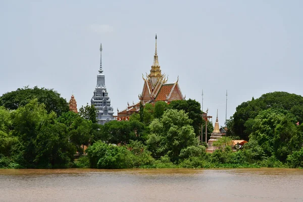 Kampong Tralach Kambodžské Království Srpen 2018 Říční Krajina — Stock fotografie