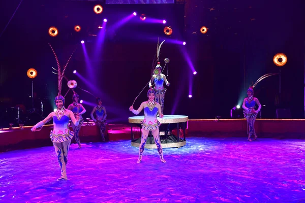 Les Mureaux France Octobre 2018 Diabolo Jonglant Festival Cirque — Photo