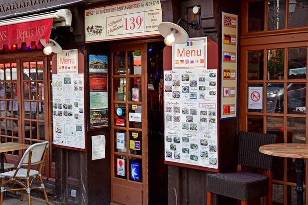 Etretat Fransa Mayıs 2017 Plaja Yakın Bir Otel Restoran — Stok fotoğraf