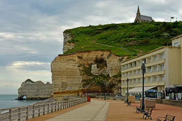 Etretat France May 2017 Picturesque Seaside Town Summer — Stock Photo, Image