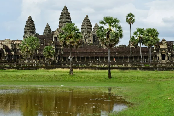 Siem reap; Königreich Kambodscha - 23. August 2018: angkor wat tem — Stockfoto