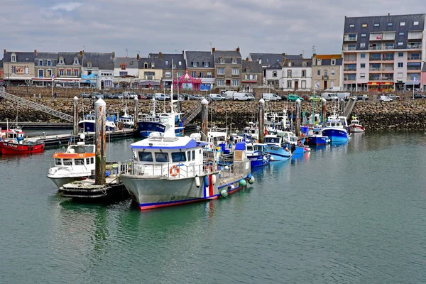 La Turballe, France - April 14 2017：fishing port — 图库照片