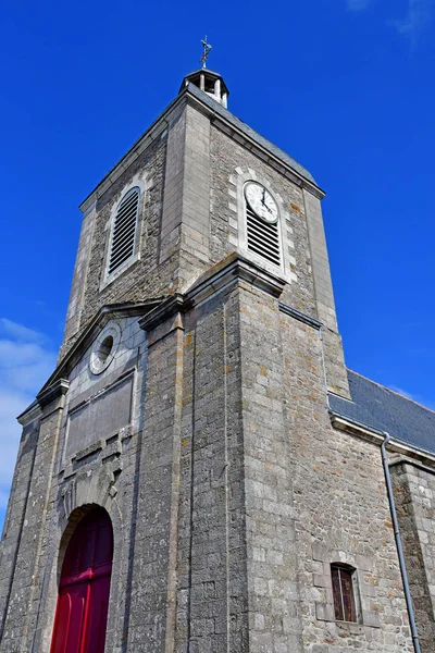 Piriac sur Mer, Frankrijk - 14 april 2017: kerk — Stockfoto