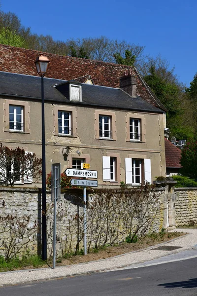 Dampsmesnil, Франція - 2017 3 квітня: мальовничому селі у шоу ВЕС — стокове фото