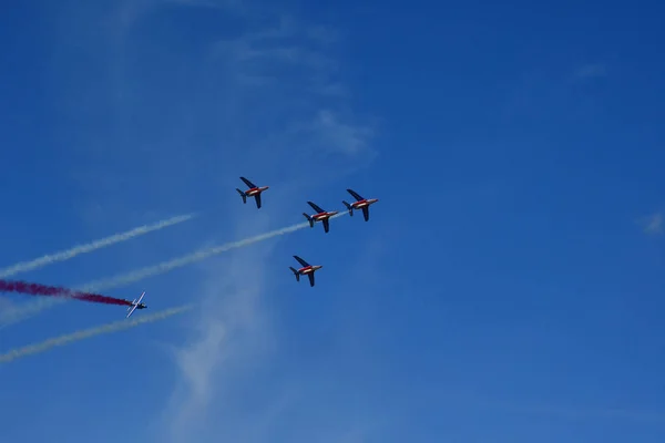 Вернёй-сюр-Сен; Франция - 8 сентября 2018 года: Patrouille de Fr — стоковое фото