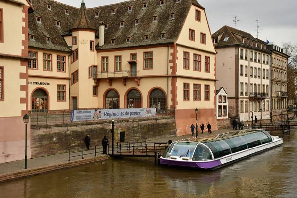 Straatsburg; Frankrijk - 3 maart 2017: historisch museum van strasbo — Stockfoto