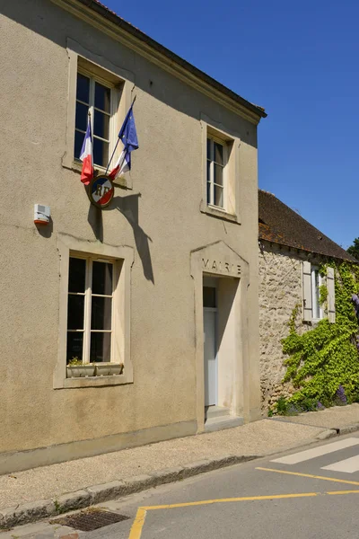 Jambville; France - may 4 2016 : picturesque village — Stock Photo, Image