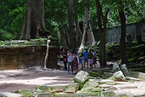 Siem Reap; Reino de Camboya - 24 de agosto de 2018: Ta Prohm templ —  Fotos de Stock