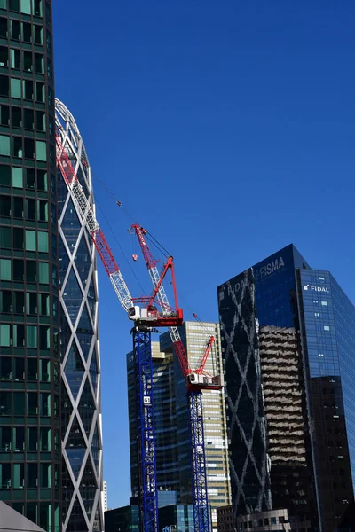 La Defense; Frankrijk - mei 25 2017: La Defense district — Stockfoto