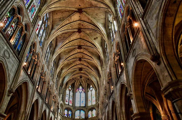 Paris; France - april 2 2017 : the Saint Severin church — Stock Photo, Image