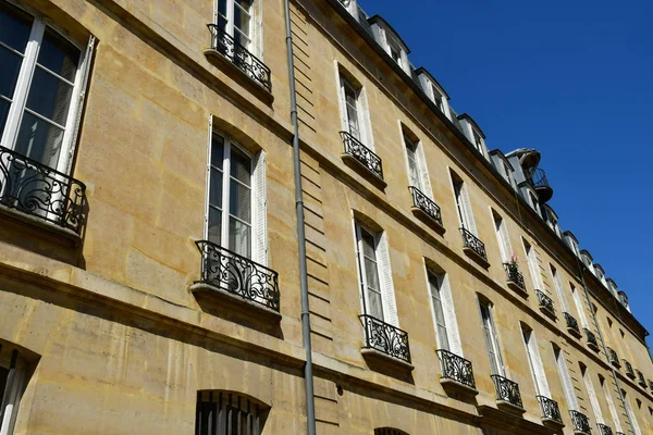 Versailles, Francia - 2 settembre 2018: il quartiere Saint Louis — Foto Stock