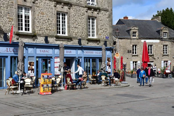 Guerande, Francia - 14 de abril de 2017: ciudad medieval en primavera — Foto de Stock