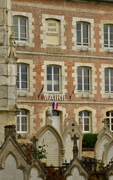 Villequier; France - may 11 2017 : picturesque village in spring — Stock Photo, Image