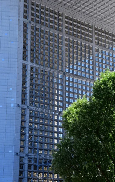 La Defense; Francja - 2017 25 maja: Dzielnica La Defense — Zdjęcie stockowe