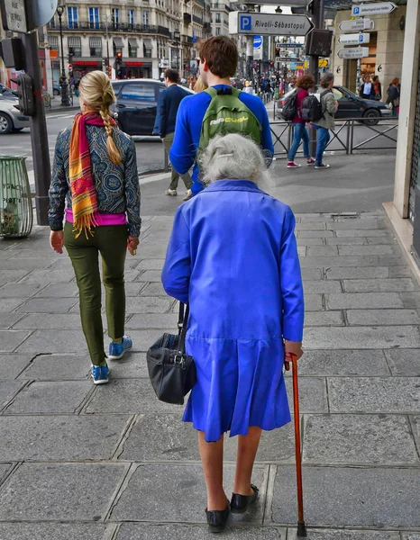 Parijs; Frankrijk - april 2 2017: Rivoli straat — Stockfoto