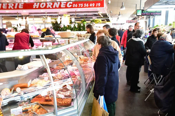 Marly le Roi; France - march 26 2017 : market — Stock Photo, Image