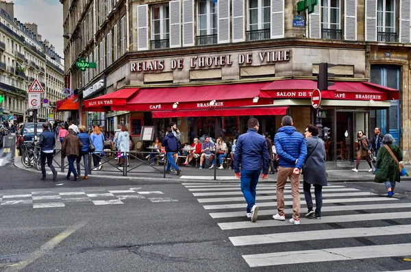 Paris; France - april 2 2017 : Rivoli street — Stock Photo, Image