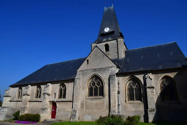 Boury en Vexin, France - april 3 2017 : Saint Germain church — Stockfoto