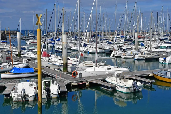 Piriac sur Mer, France - 14 апреля 2017 года: живописная деревня — стоковое фото