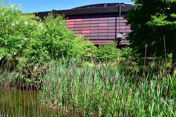 Paris; France - may 21 2017 : quai branly museum — Stock Photo, Image