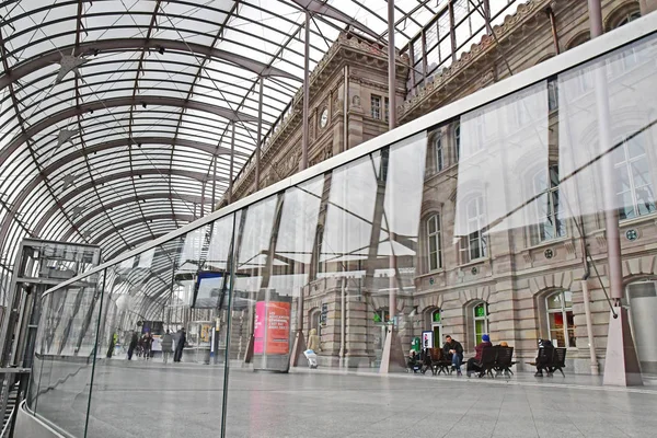 Straatsburg; Frankrijk - 3 maart 2017: treinstation — Stockfoto