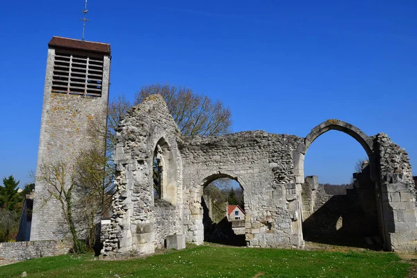 Banthelu, Francja - 16 marca 2017 r.: centrum wsi — Zdjęcie stockowe