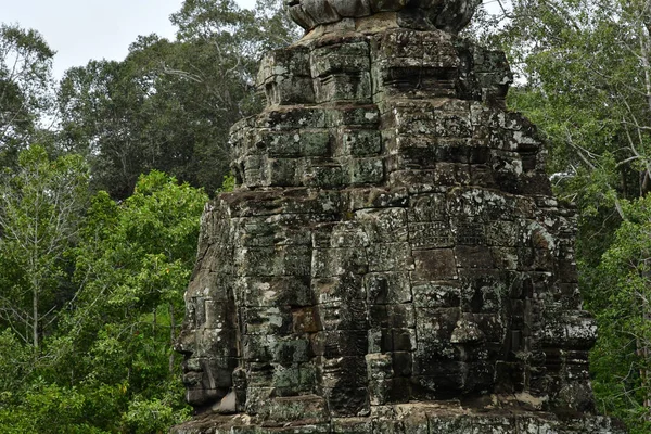 Siem Reap; Reino do Camboja 24 de agosto de 2018: Angkor Bayon t — Fotografia de Stock