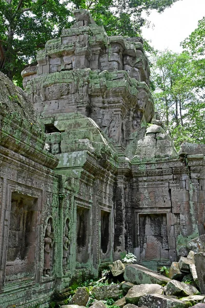 Siem Reap; Reino do Camboja - 24 de agosto de 2018: Ta Prohm templ — Fotografia de Stock