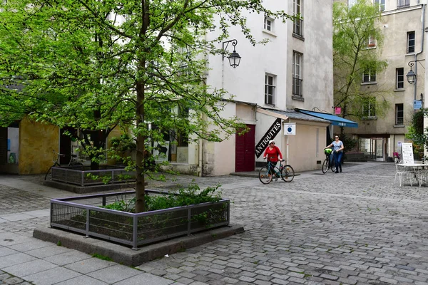 Parigi; Francia - 2 aprile 2017: Distretto di Le Marais — Foto Stock